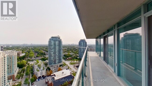 Building Photo - 5508 Yonge St