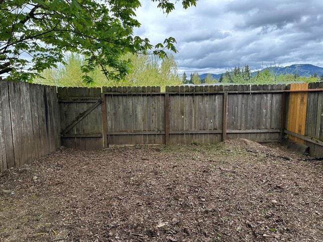 Foto del edificio - 776-778 W. Quinalt St.