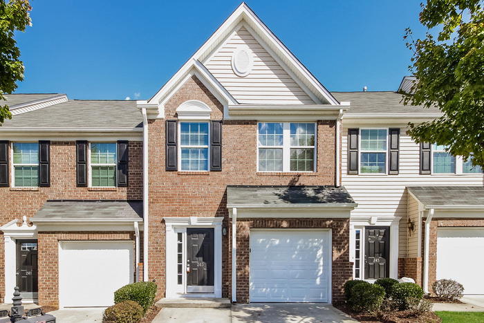 Primary Photo - Charming 3 Bedroom in Greenville, SC