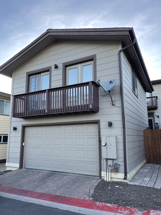 Foto del edificio - 1519 E Payton Way