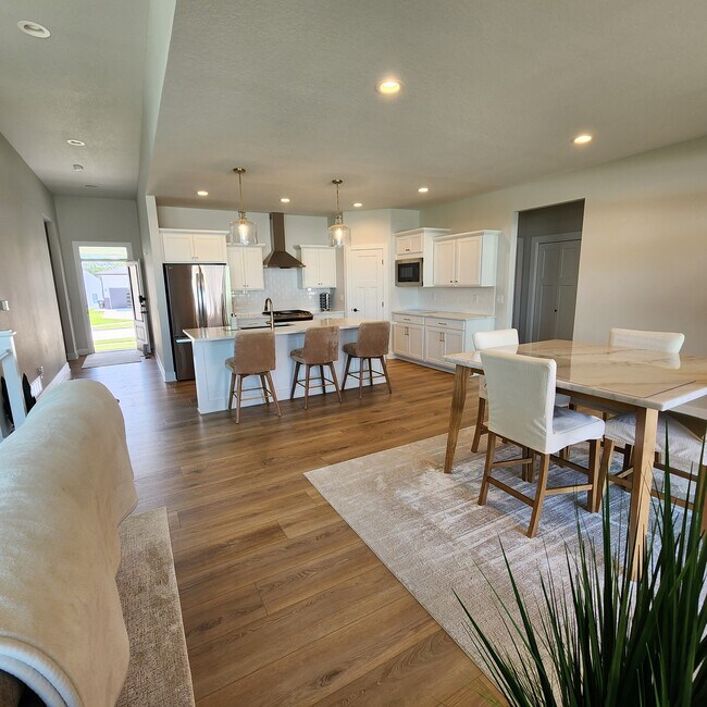 Foto del edificio - 895 Harrington Way