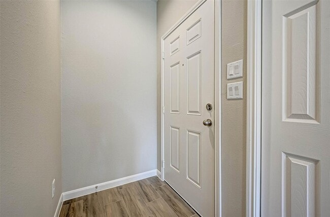 Photo - 17135 Wilthorne Colony Ct House