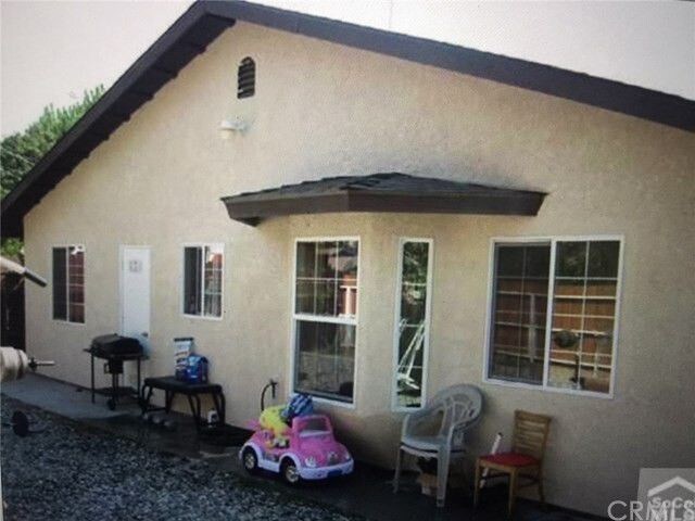 Primary Photo - 1030 Height St