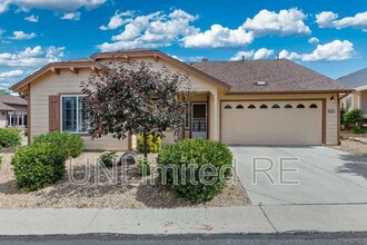 Building Photo - 1371 Kwana Ct