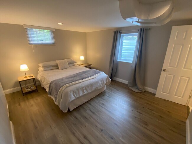 Foto del edificio - 9530 Park Ln