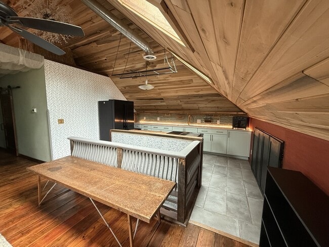 Building Photo - 920 Lafayette Ave