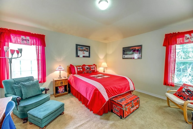 Building Photo - 2409 Creek Villas Dr