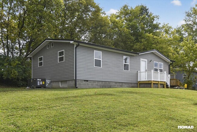 Building Photo - Charming 3BR House in Athens