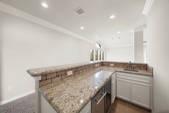 Building Photo - 2318 Avenue J