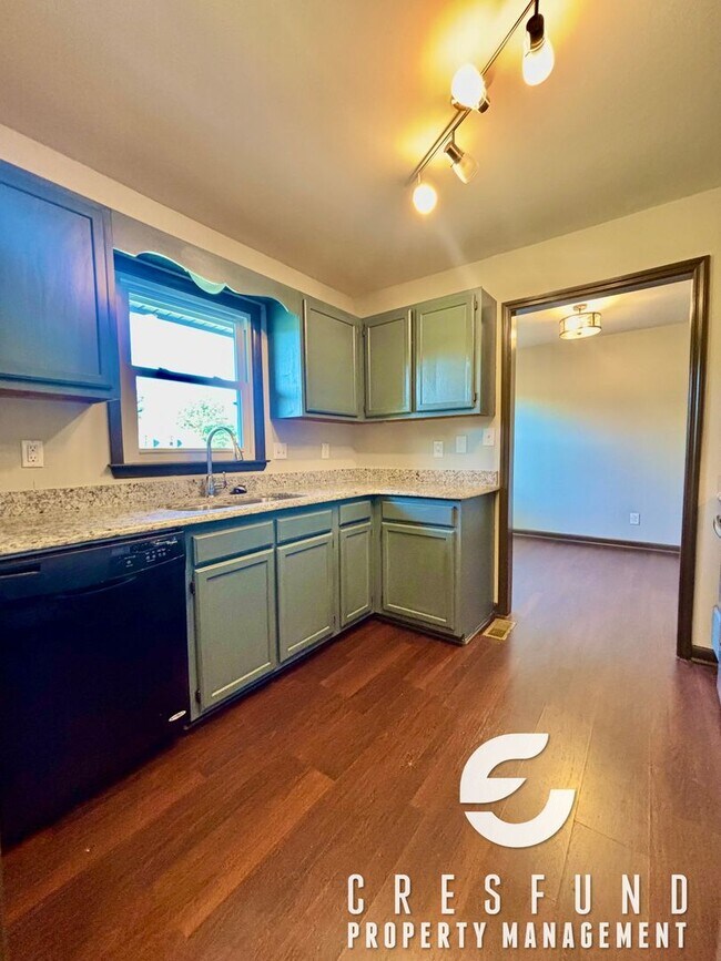 Building Photo - Charming 3 BR for Rent in Jack Britt School District