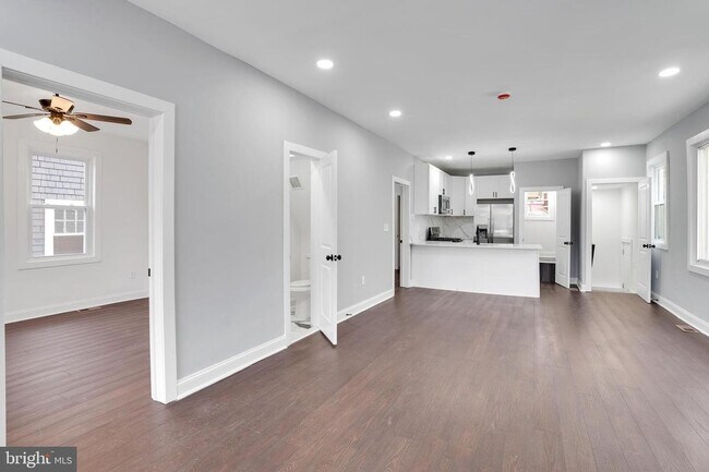 Foto del edificio - 2838 27th St NE