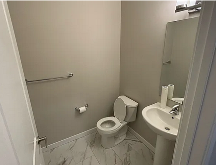 Building Photo - 4024 Hawthorn Link SW