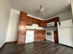 Foto principal - 1135 1/2 N College Dr