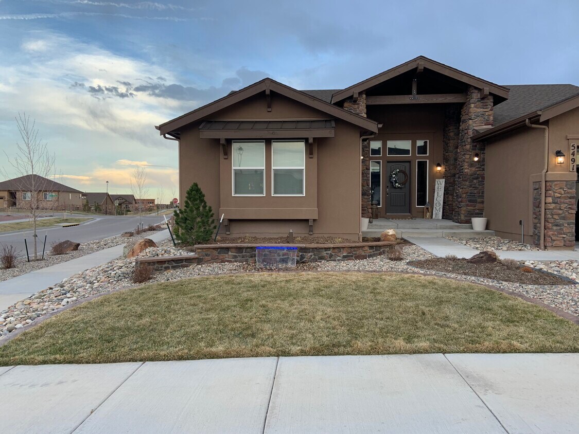 Foto principal - 5491 Paddington Creek Pl