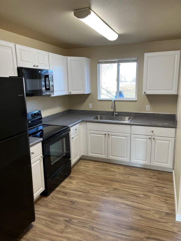 216 E 12th St, Emmett, ID 83617 Townhome Rentals in Emmett ID