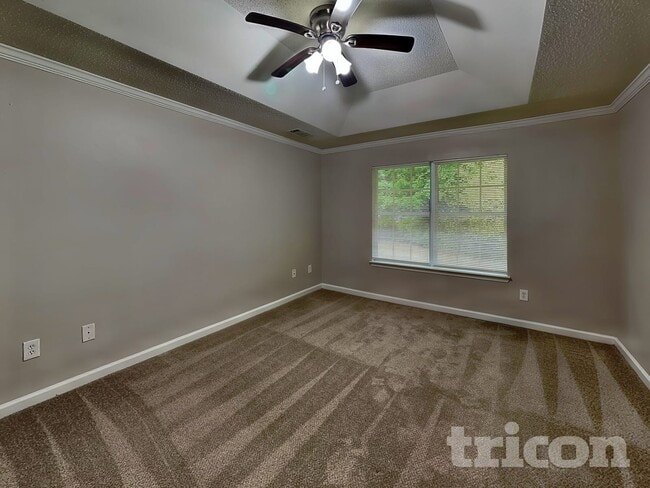 Building Photo - 372 Cheri Pl