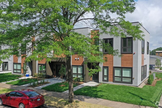 Aéreo - Lowry Row Homes