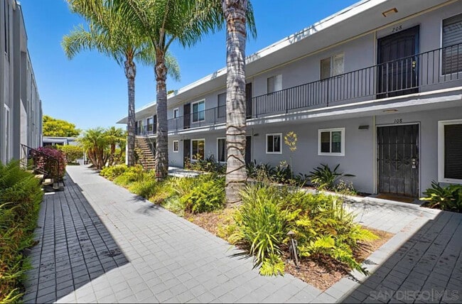 Foto del edificio - 4750 Noyes St