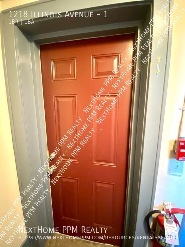 Photo - 1218 Illinois Ave Apartment