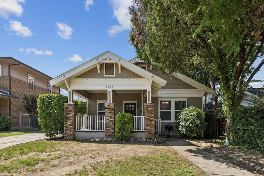 Primary Photo - 5628 Goodwin Ave