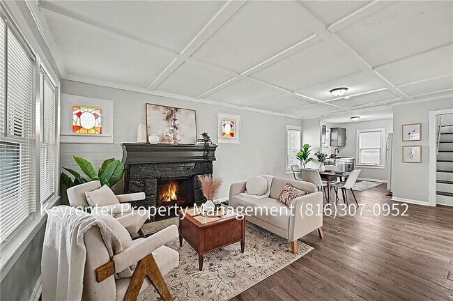 Foto del edificio - 4 Bedroom 2 bath