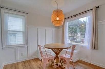 Foto del edificio - 14821 Russell Ave