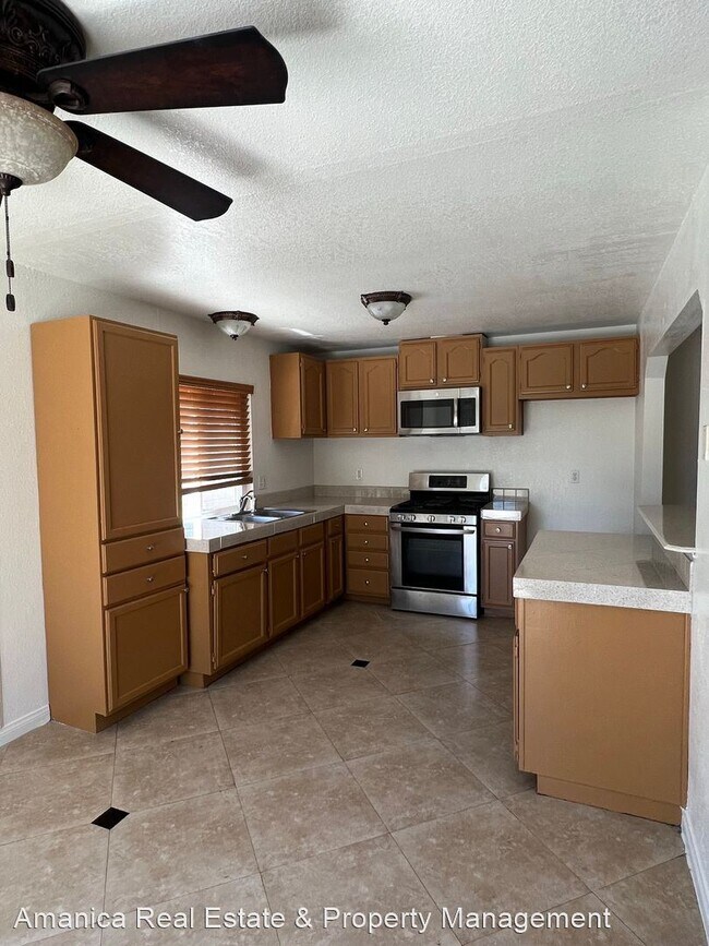 Building Photo - 4 br, 2 bath House - 1626 Kirby Ct.