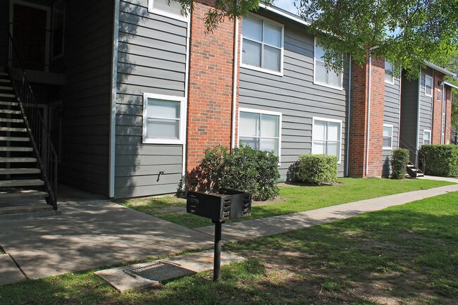 Foto del edificio - Salem Creek Apartment Homes