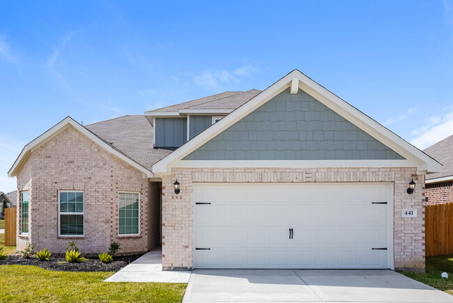 Building Photo - 441 Sunny Highlands Dr