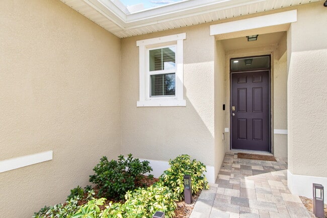 Foto del edificio - LIKE NEW Home For Rent in Southfork Lakes!