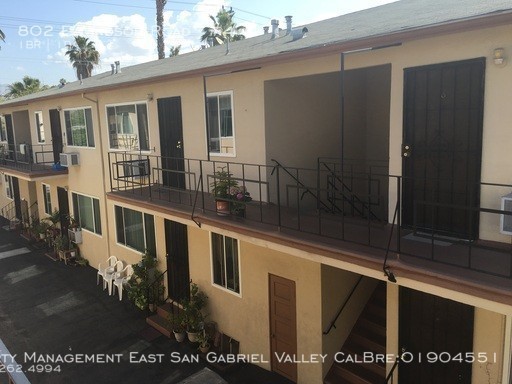 Primary Photo - RENOVATED ONE BEDROOM APARTMENT IN GLENDALE