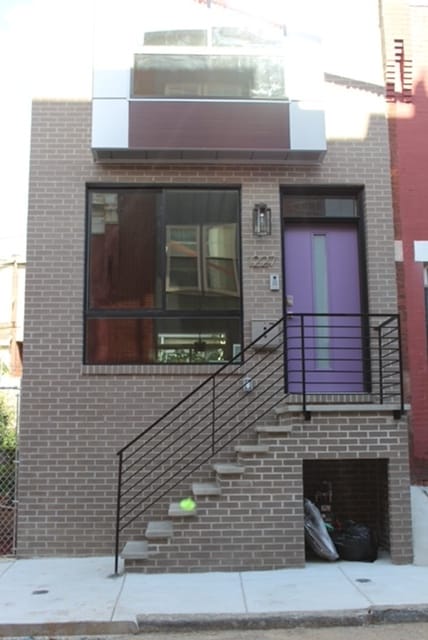 Building Photo - 1227 N Myrtlewood St