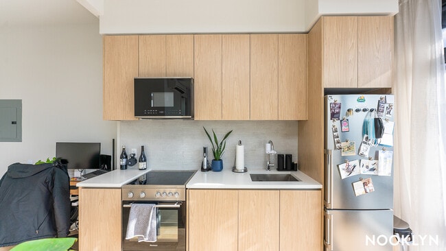 Building Photo - 11 Herkimer St