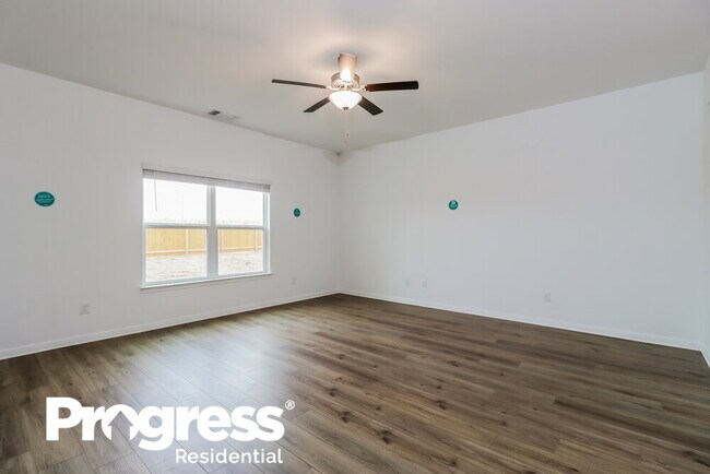 Building Photo - 125 Scarborough Bnd