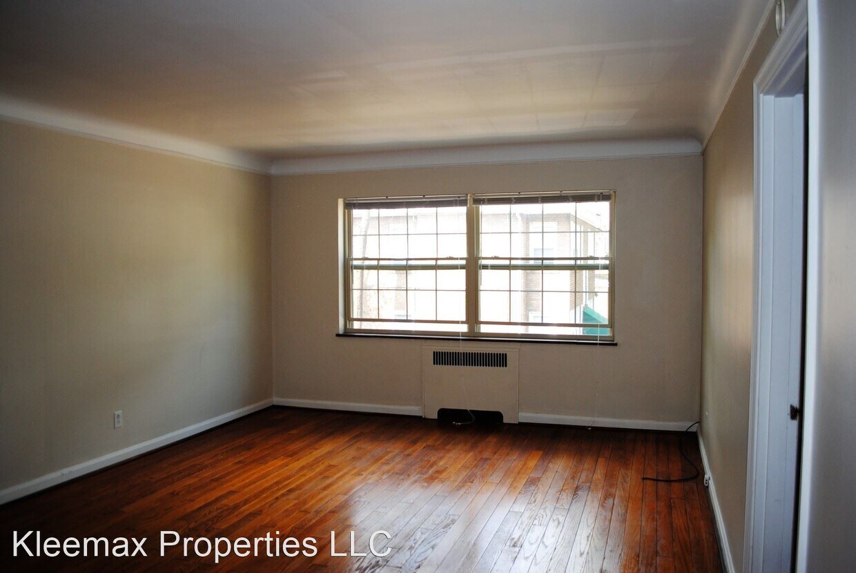 Foto del edificio - 2860 Observatory Ave