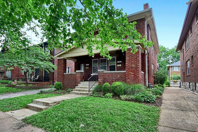 Foto del edificio - 7009 Amherst Ave