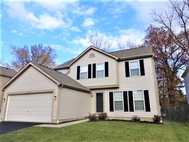 Foto principal - 3182 Cumberland Woods Dr