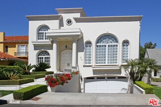 Building Photo - 218 S Medio Dr