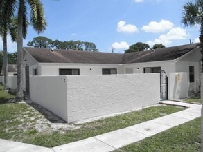Building Photo - 4962 Cherry Rd