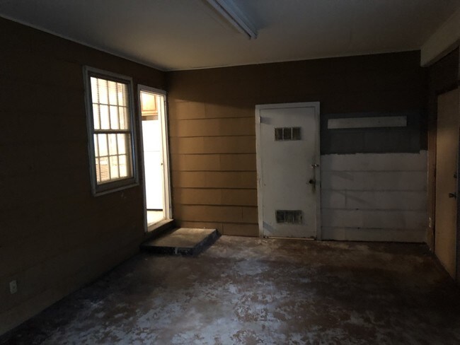 Building Photo - 2814 Botany St