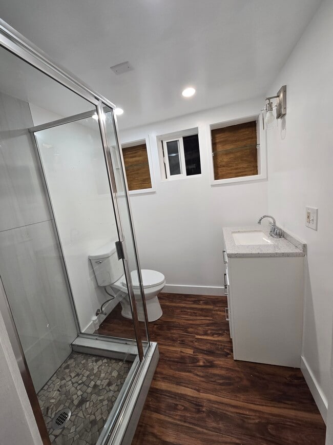 Building Photo - 1466 Ridge Way