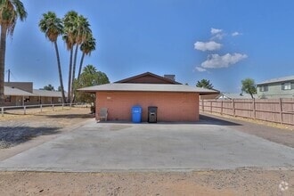 Building Photo - 2245 W Glenrosa Ave