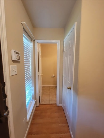 Foto del edificio - 2414 Gwenfair Dr