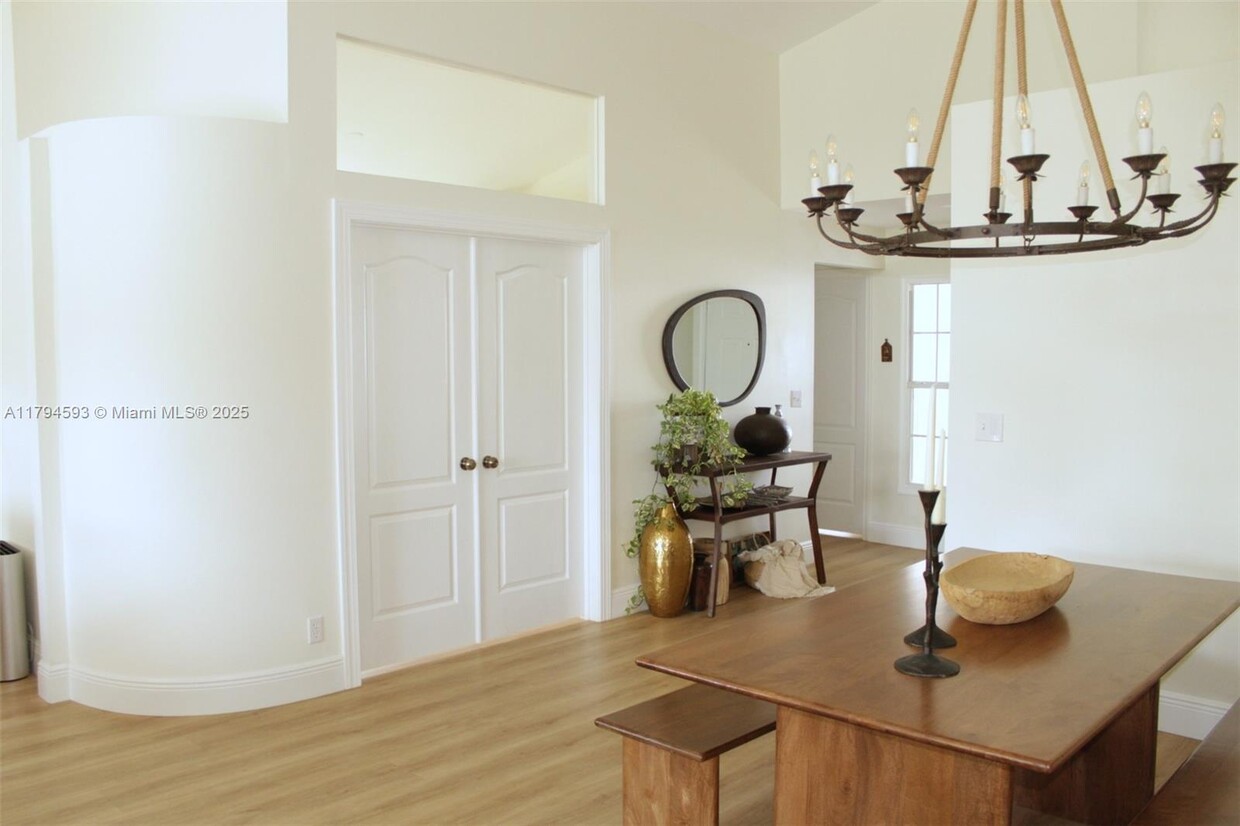 Foto principal - 2223 Soundings Ct