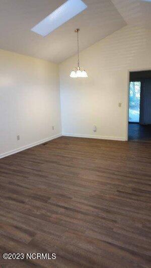 Building Photo - 52 W Shibui Ave