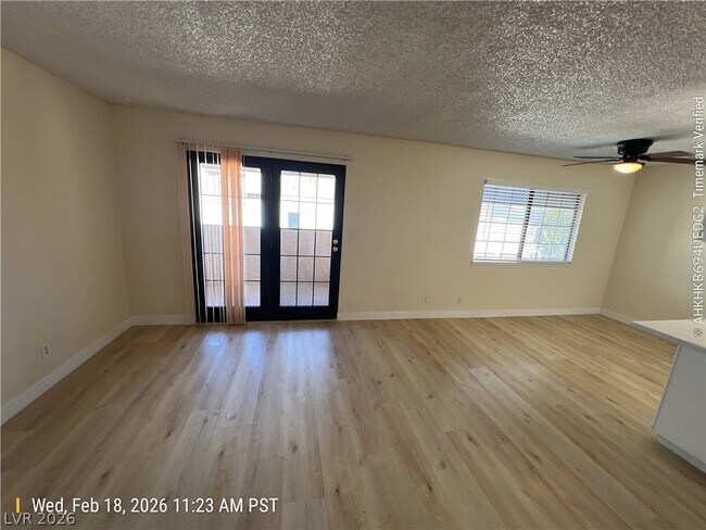 Foto del edificio - 4310 Sanderling Cir