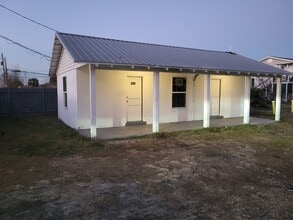 Building Photo - 248 Springfield Ave