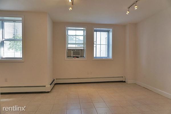 Foto del edificio - 1 br, 1 bath  - 2 Arlington St #02-04 BD