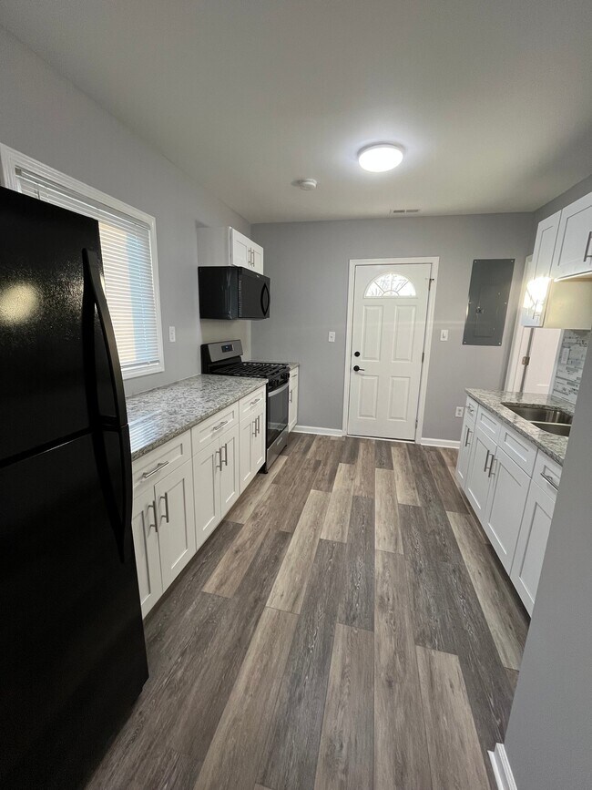 Foto del edificio - 4744 Delaware St