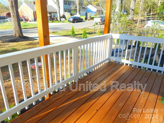 Foto del edificio - 1336 Bethel Rd